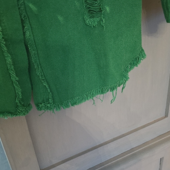 Green Distressed Button-Up Shirt - Picture 5 of 5